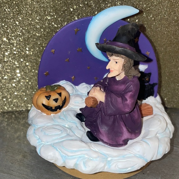 Vintage Witch candle topper - Picture 2 of 12